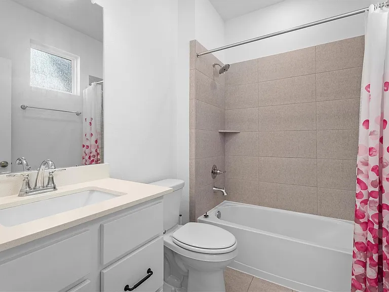 5030 Valley Wind Ct — Photo 7
