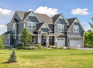 371 Meadow Valley Trl, Hudson, WI 54016