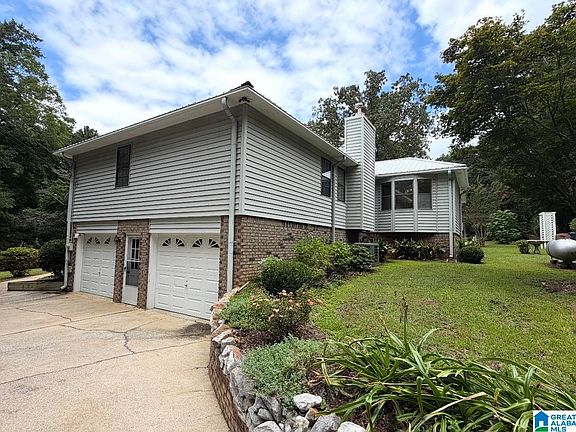 2nd image of 49 Apache Dr