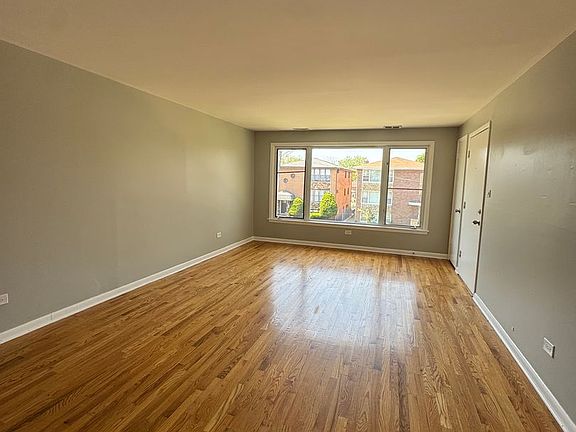 2nd image of 287 Yates Ave #2