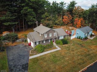 123 Vreeland Rd, West Milford, NJ