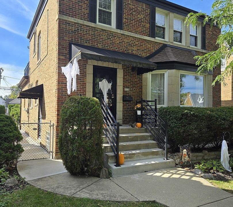 1st image of 3312 N New England Ave