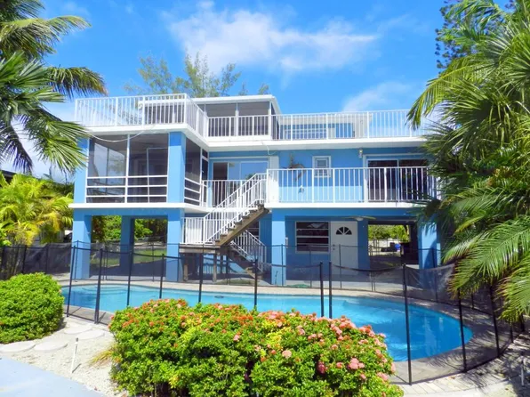 110 Harbor Dr, Plantation Key, FL 33036