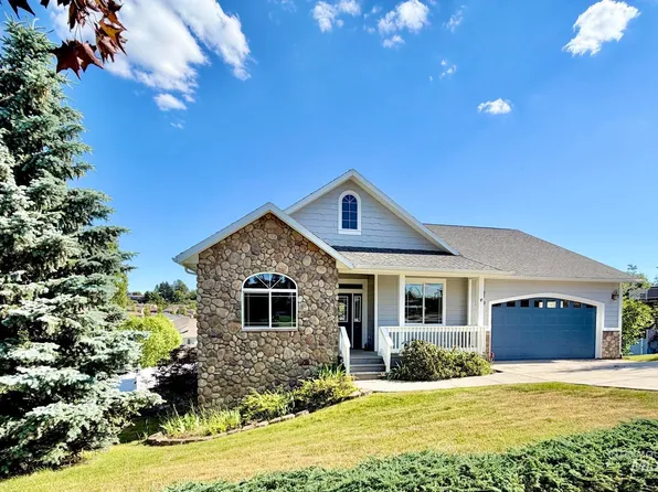 2309 Cambridge Ct, Moscow, ID 83843