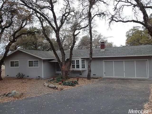 1st image of 4540 Holly Dr
