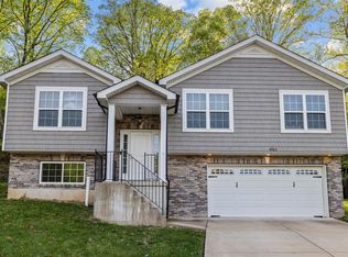 4765 Land Rush Dr, House Springs, MO 63051