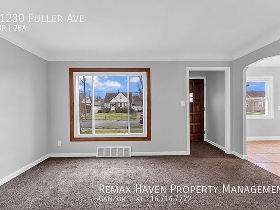 4th image of 21230 Fuller Ave