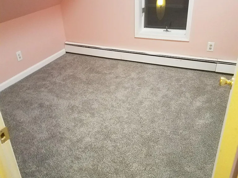 223 Riverside Dr — Photo 11