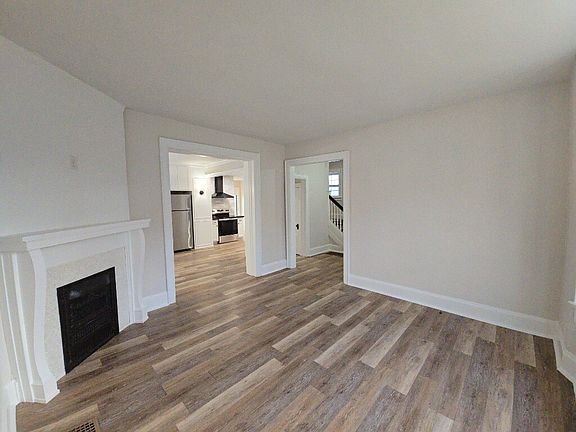 5th image of 310 N C St