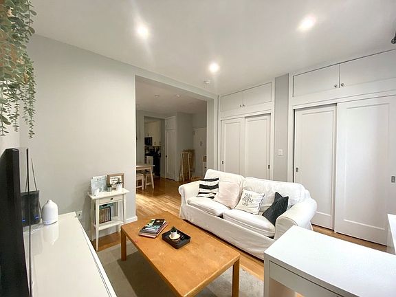 5th image of 3128 42nd St APT 2
