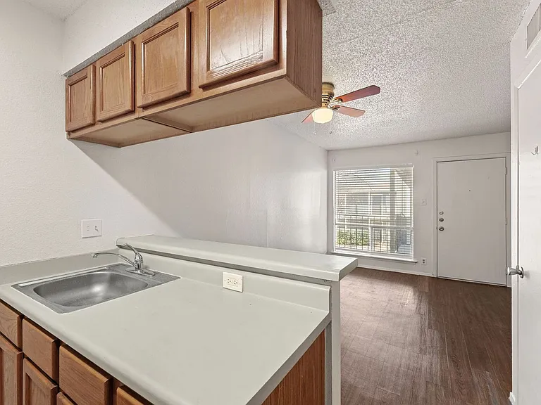 Patton Apartments — Photo 62