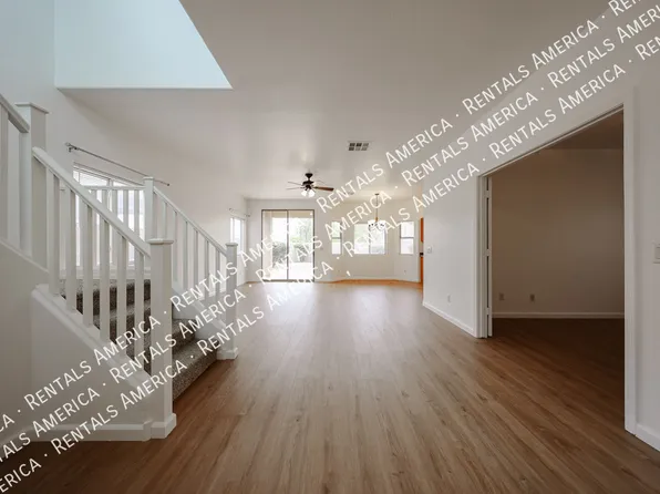 1295 E Leaf Rd, San Tan Valley, AZ 85140