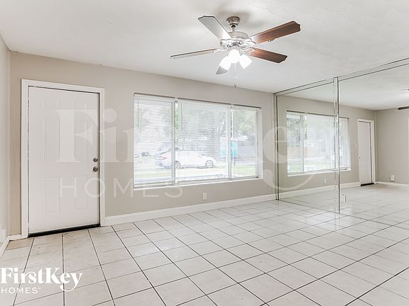 5th image of 2322 N 28th Ave