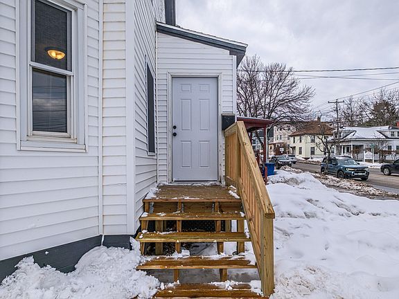 3rd image of 566 Washington Avenue