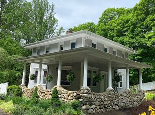 123 W Main St, Chester, CT 06412