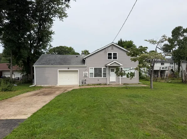 20 Keswick Ave, Ewing, NJ 08638