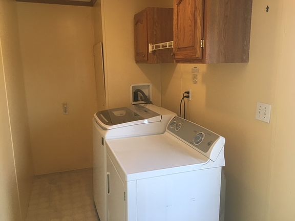4th image of 1054 Sagramore Dr N