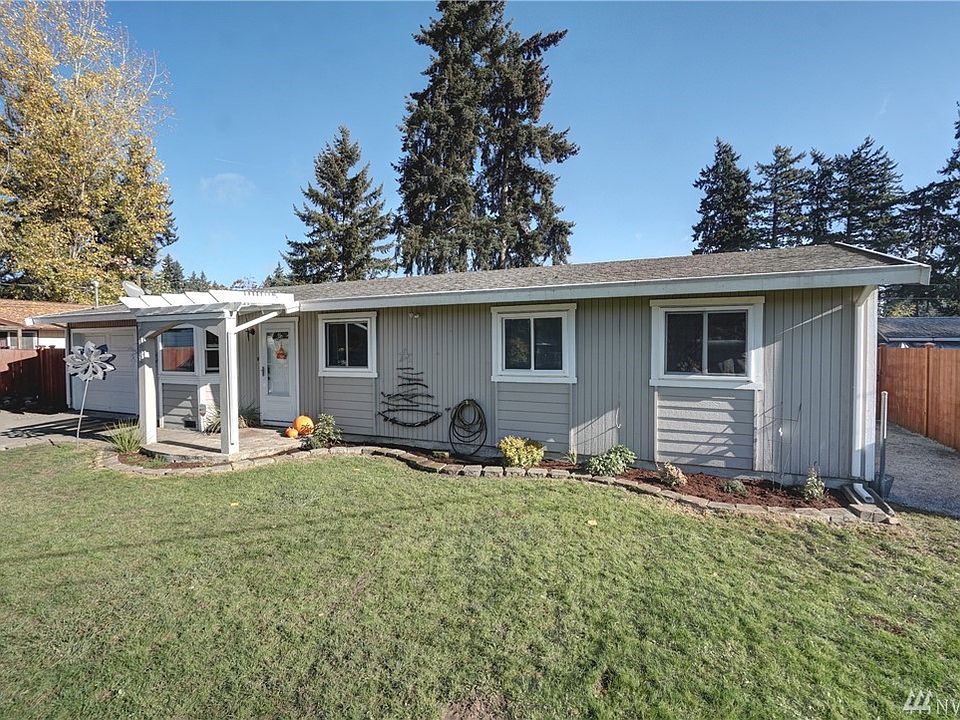 1st image of 17015 17th Ave E