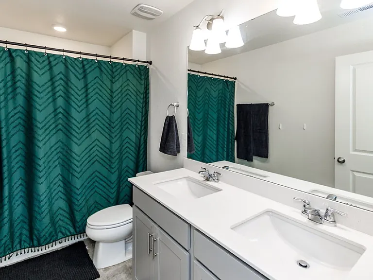 10213 Castor Dr — Photo 46