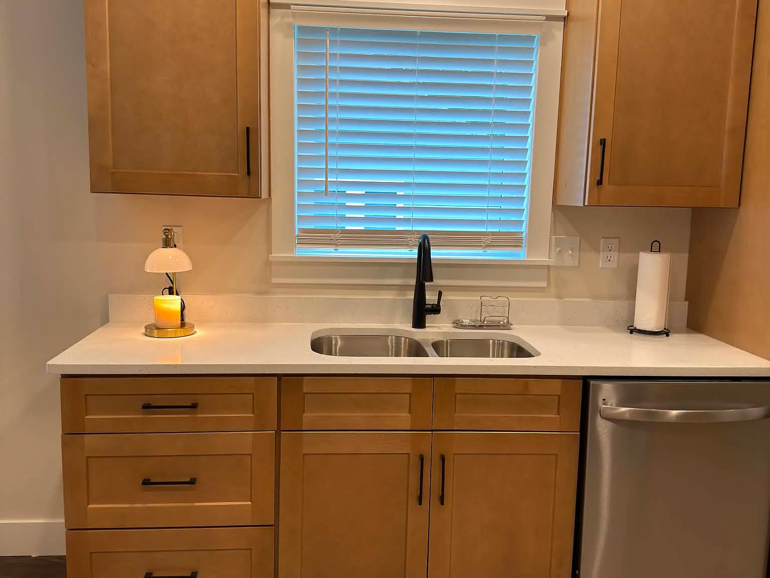 3 bed, 1500 sqft, $1,800 — Photo 2