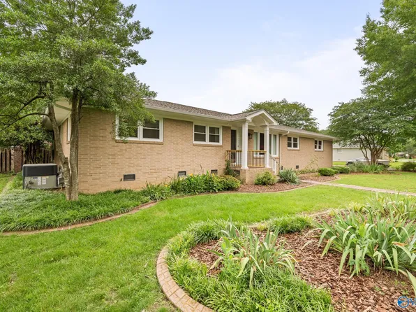 1319 Woodmont Ave SE, Huntsville, AL 35801