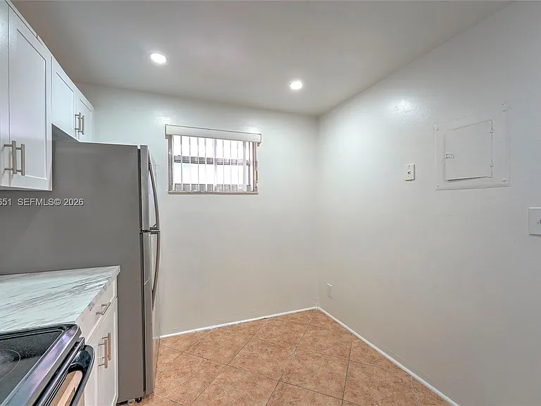 1200 NW 87th Ave #410 — Photo 14
