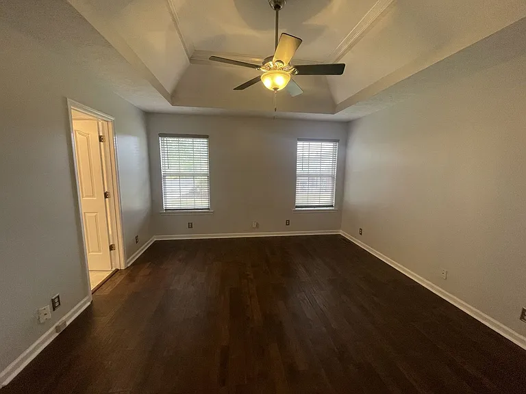 2285 Oak Hill Dr — Photo 14