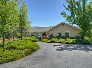 19539 Mountain Lion Rd, Grass Valley, CA 95945
