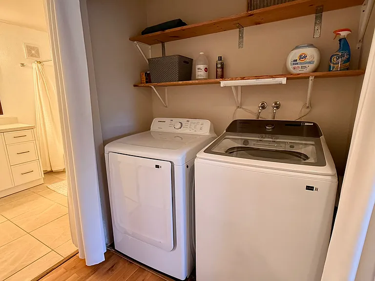 3939 Eagle St #202 — Photo 9