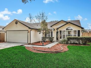 12094 Cancun Dr, Jacksonville, FL 32225