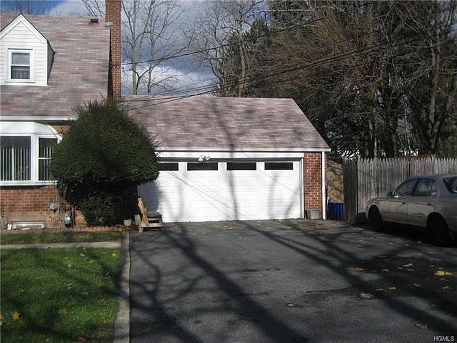 2nd image of 1 Bogert Pl