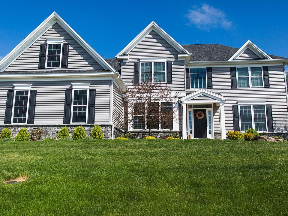 1st image of 1113 Woodberry Dr