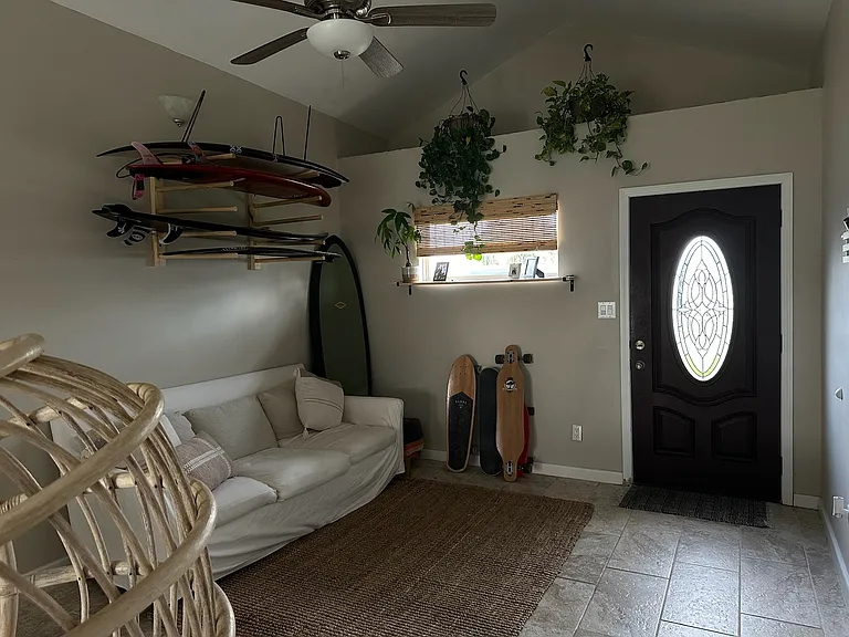 157 Oleander Cir — Photo 9