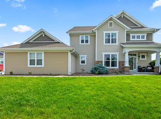 W81N744 Topview Trl, Cedarburg, WI 53012