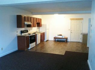 30 Gatehouse Rd APT 203, Amherst, MA 01002