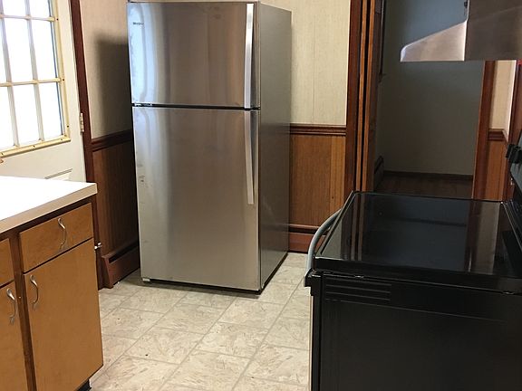 5th image of 2462 Hammond Pl