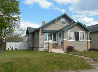 228 Cleveland Ave, Kingsford, MI 49802