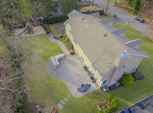 37 Mountainview Rd, Chatham, NJ 07928