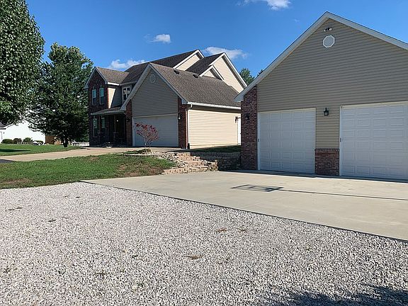 5th image of 5852 Wooded Estates Ln