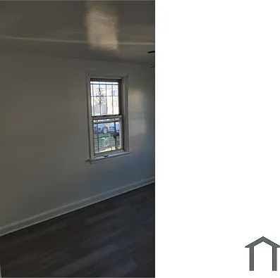 61 Saint James Pl #1L — Photo 16