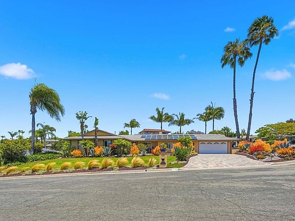 2nd image of 3382 Avenida De Loyola