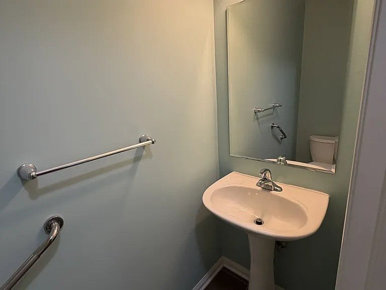 1039 Savoline Blvd — Photo 14