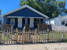 572 Trowbridge St, Indianapolis, IN