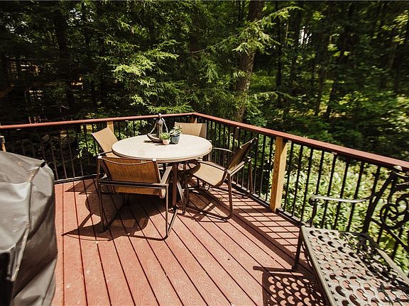 4th image of 573 Laurel Pond Dr