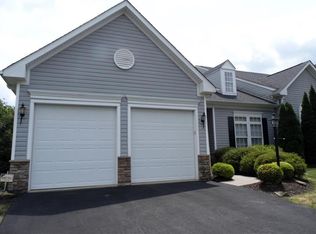 5755 Montville Dr, Mc Donald, PA 15057
