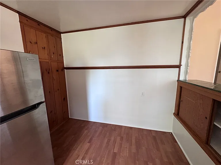 1821 Glenneyre St — Photo 11