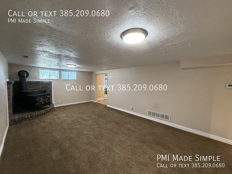 1924 S Columbia Ln — Photo 7
