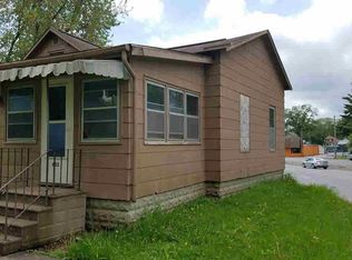 403 48th St, Moline, IL 61265