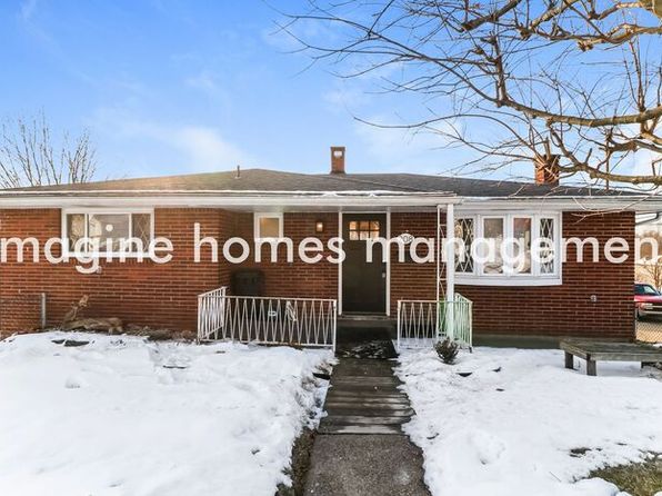 208 Dennis St