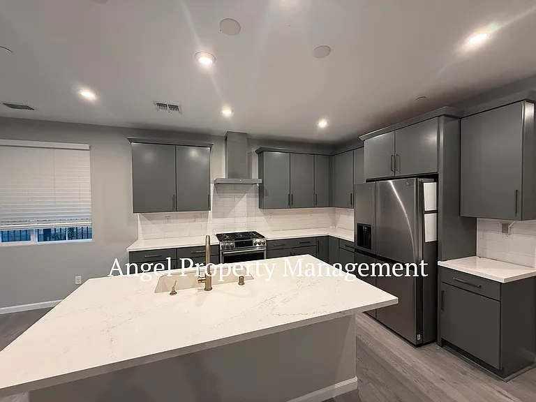 433 Fuchsia Ct — Photo 7
